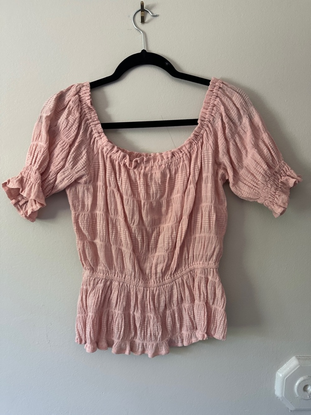 Gilli Dusty Pink Smocked Peplum Blouse - Picture 5 of 7